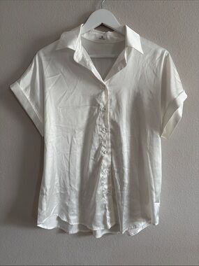 Classic White Short-Sleeve Button-Down Blouse